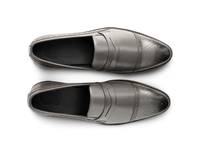 Sovereign Noir Loafers for Men – Manufactured Prestige & Luxury